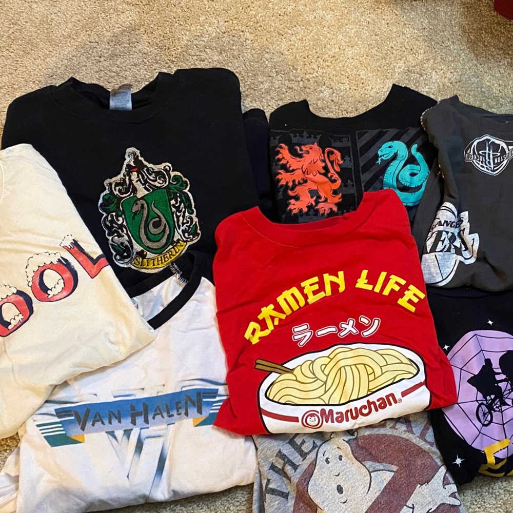 Graphic Kids Size S/M T-Shirts
